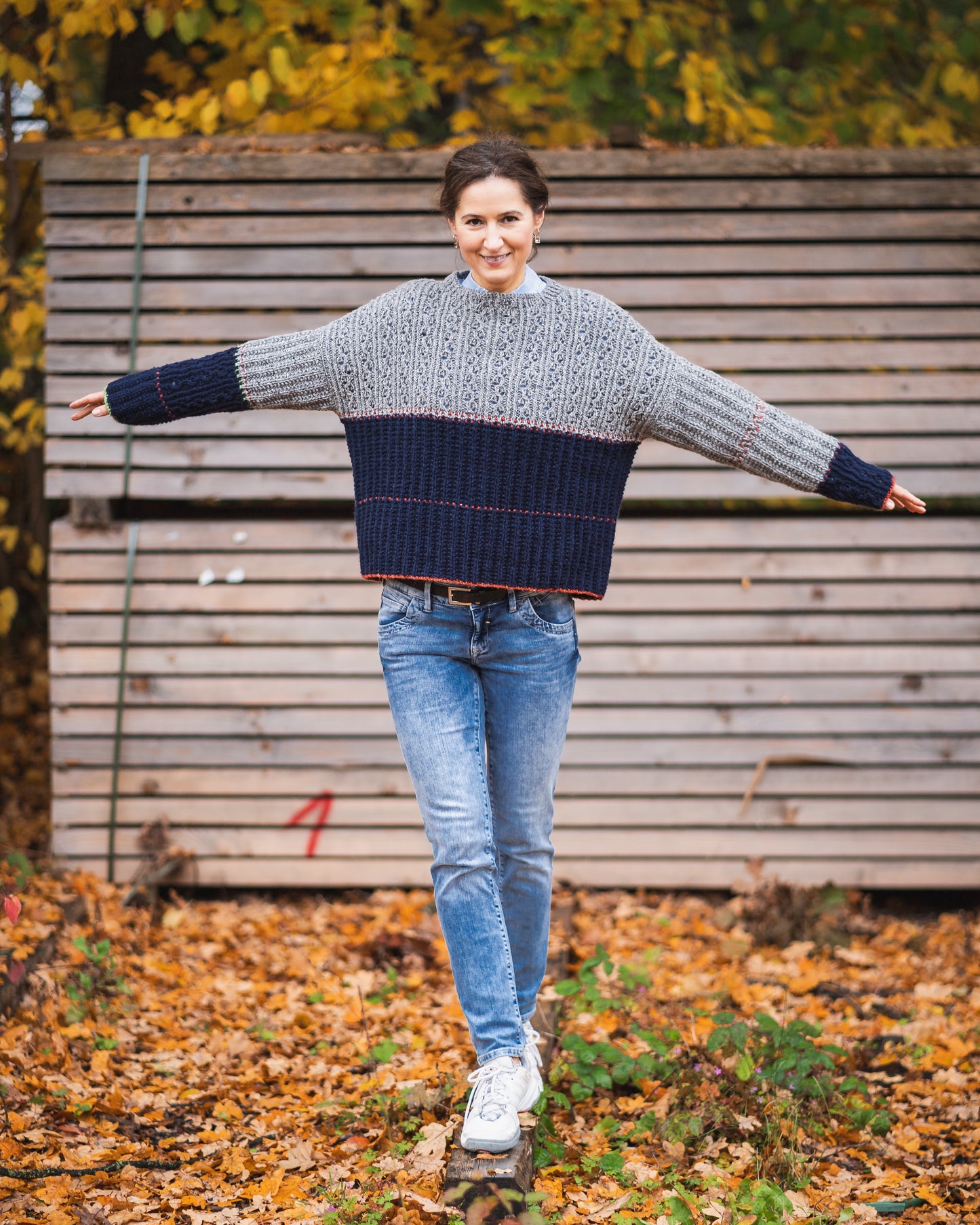 SJEY Wollpaket mit Strickbuch
