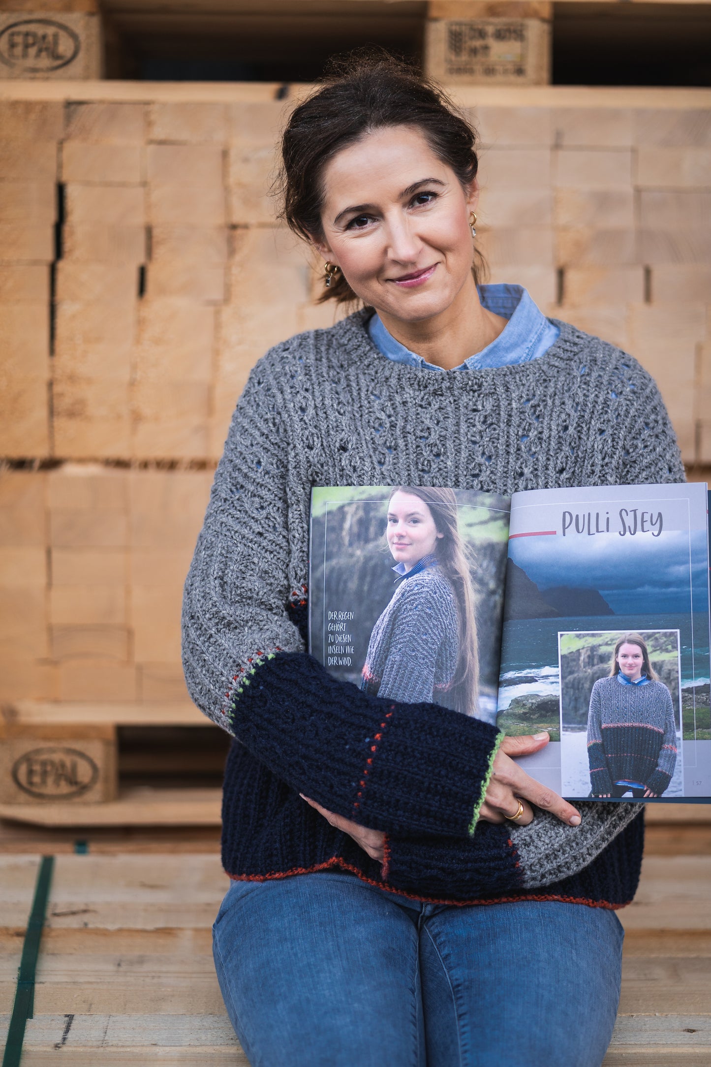 SJEY Wollpaket mit Strickbuch
